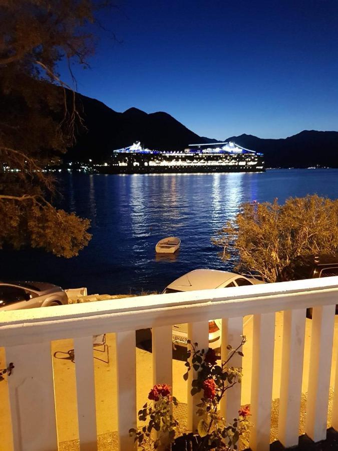 Montenegro Apartmant's Cattaro Esterno foto